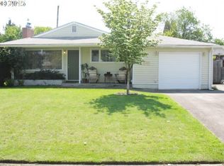 12004 NE Knott St, Portland, OR