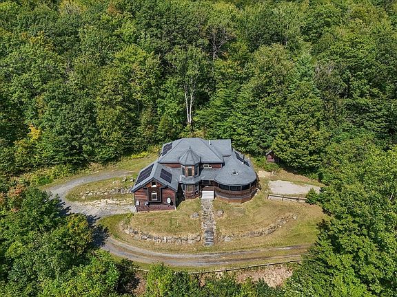 4th image of 78 Bear Mountain Road