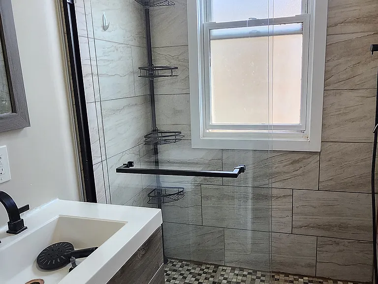 2032 N Kostner Ave #3 — Photo 10