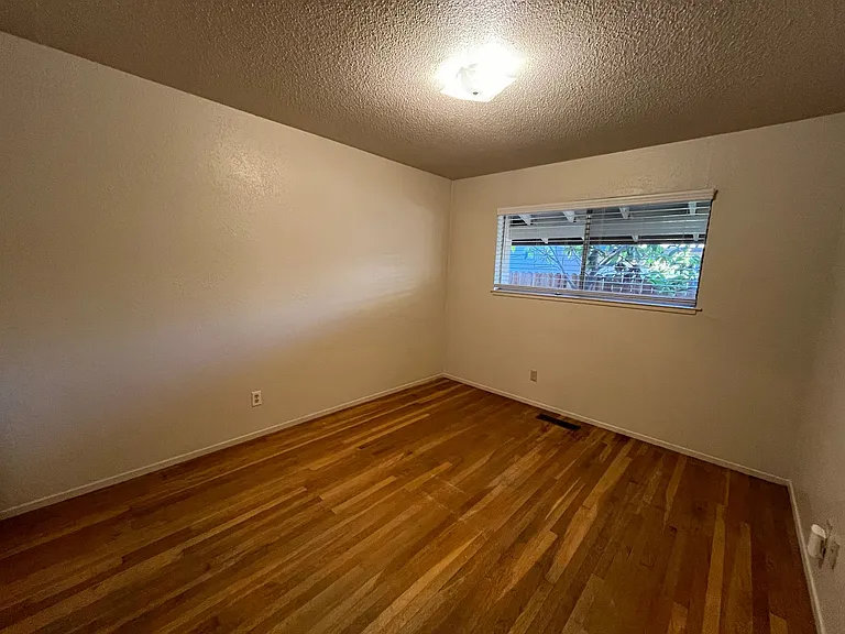 Anderson 1403-1405 — Photo 8