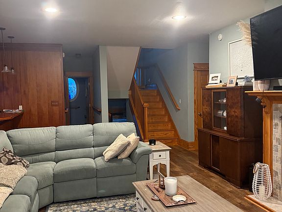 2nd image of 259 Outrigger Dr #3