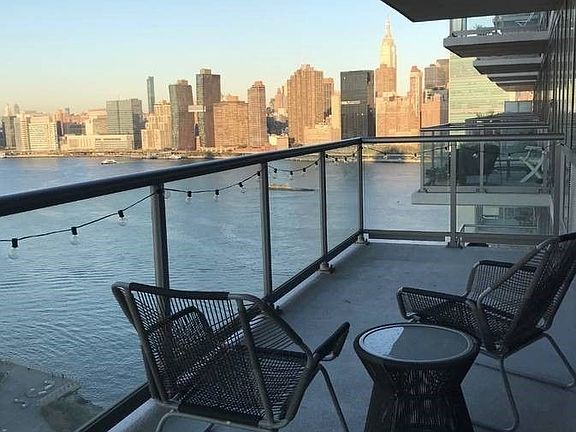 5th image of 4610 Center Blvd APT 2301