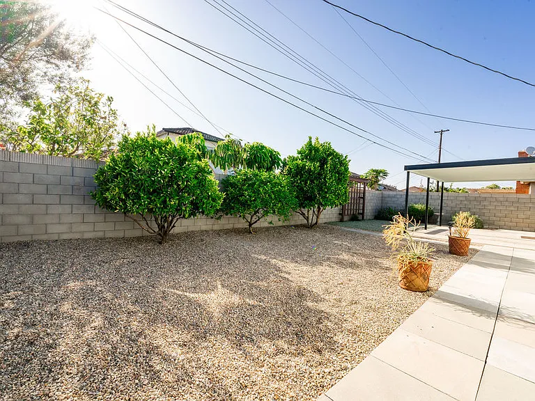 16771 Glenhaven Ln — Photo 18