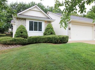 520 NW Ashley Ave, Lees Summit, MO 64081