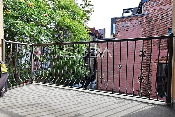 Rented by Coda Real Estate NYC | media 11