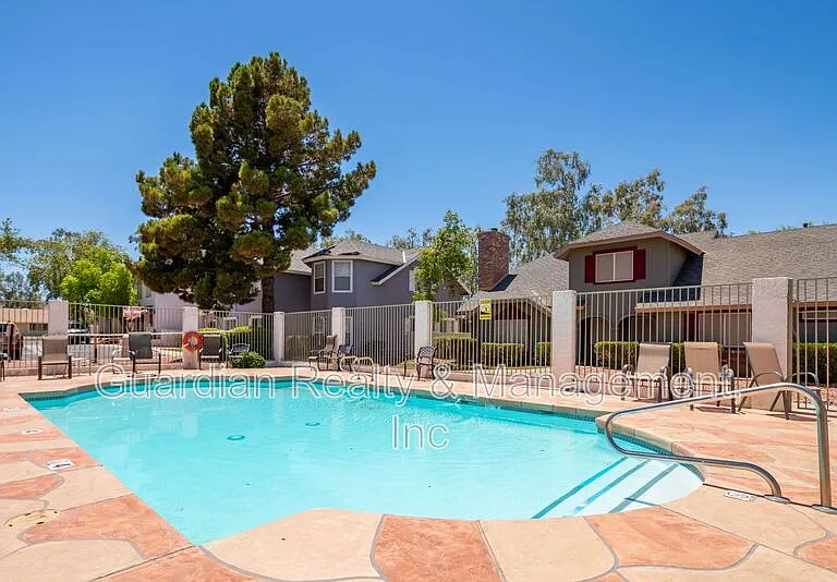 4365 S Potter Dr — Photo 16
