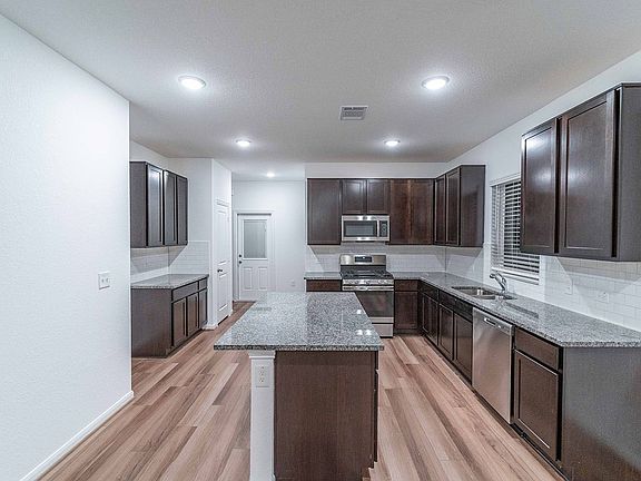 5th image of 114 Tokalaun Dr