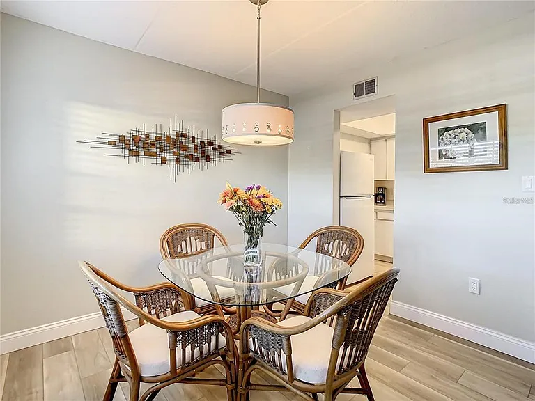 841 Patricia Ave #103 — Photo 9