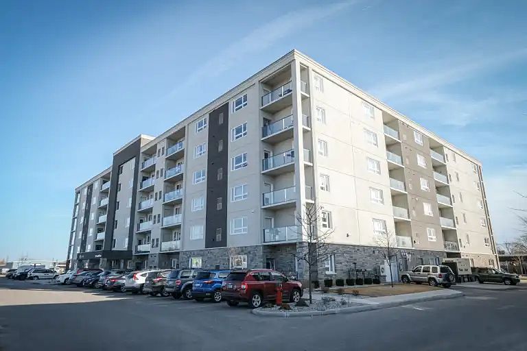 1st image of 50 Seacliff Dr E #609