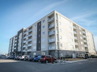 50 Seacliff Dr E #216, Leamington, ON N8H 0E8