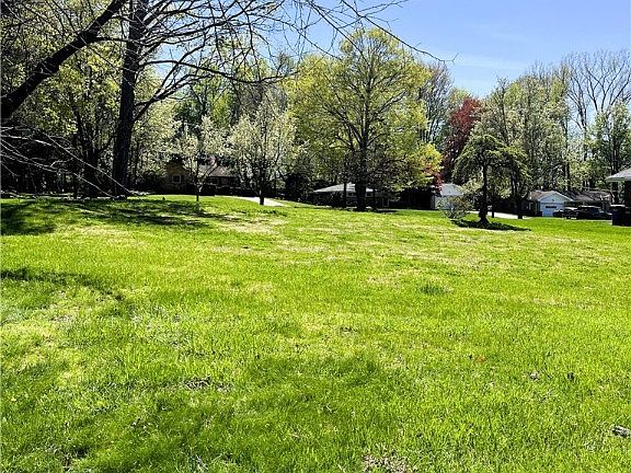 3rd image of 28456 Alden Dr
