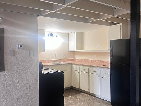 2nd image of 2501 S Harwood St APT 11