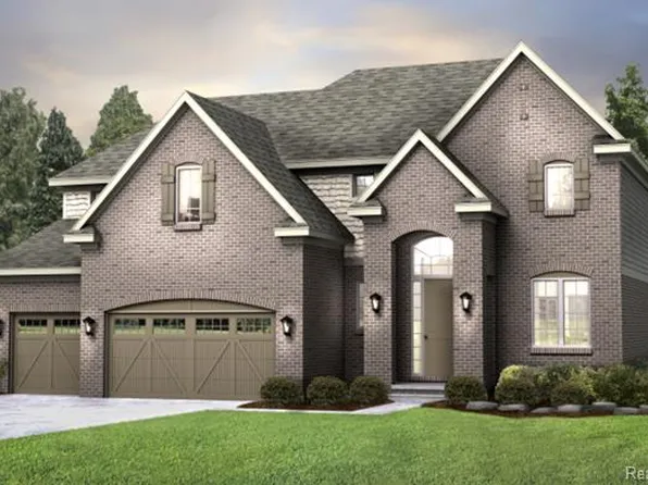 51645 Scenic Ct, Chesterfield, MI 48051