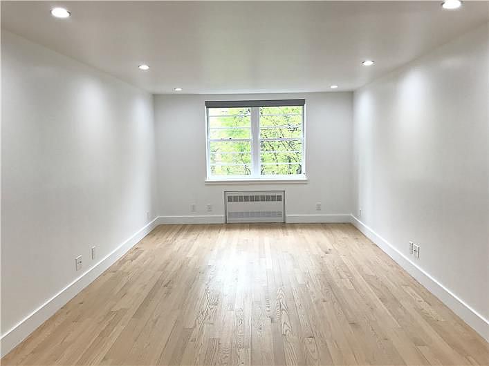 1st image of 21 Gramercy Park S APT 5A