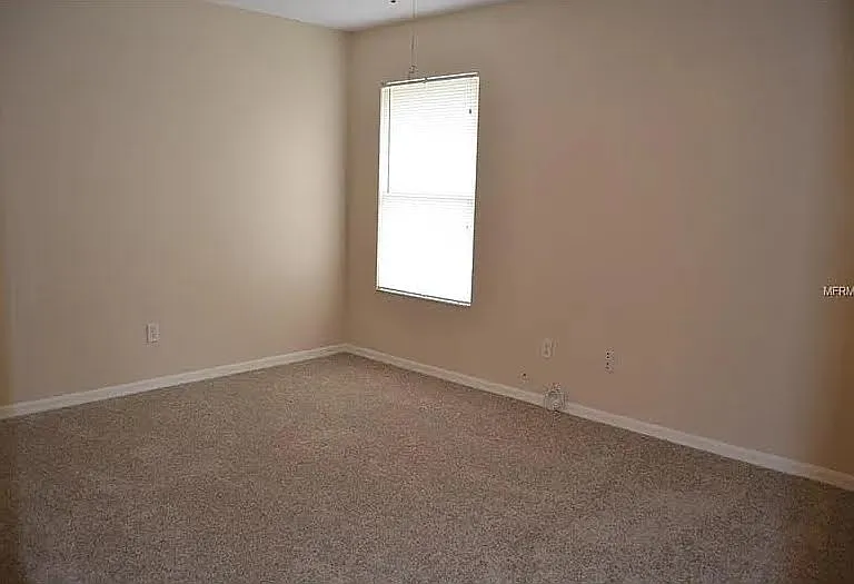 2871 Beckwith St — Photo 12