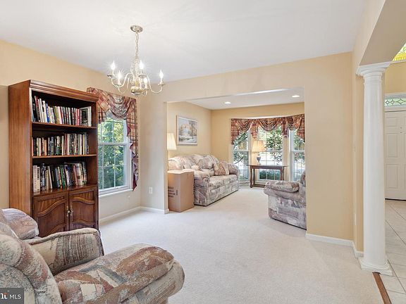 3rd image of 2987 Lost Creek Blvd #81