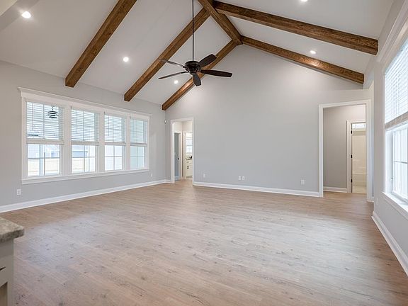 3rd image of 213 Orvis Ln