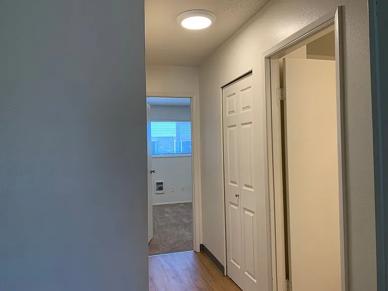 S815 - Star Apartments — Photo 9