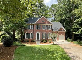 7115 Red Fox Ln, Cumming, GA 30040