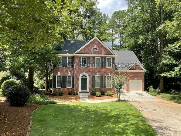 7115 Red Fox Ln, Cumming, GA 30040