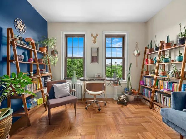 1100 Grand Concourse image 1 of 9