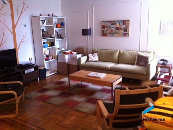 2nd image of 4516 44th St APT 6F