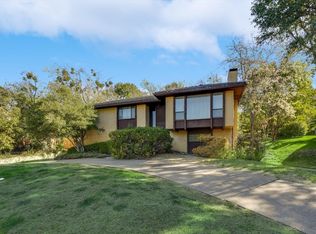 3910 Wingren Dr, Irving, TX 75062