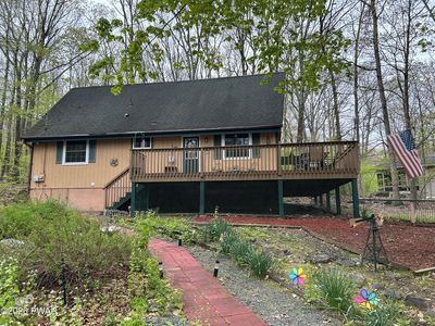 802 Cedar Ct, Hawley, PA, 18428