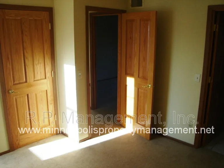 14345 Bedford Dr — Photo 12