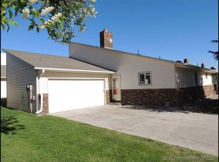 5725 Sycamore Rd, Cheyenne, WY 82009