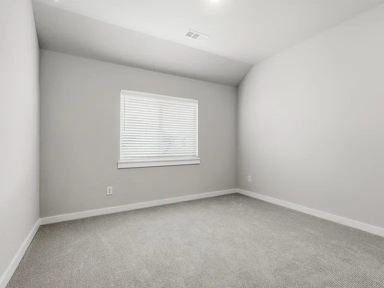 2845 Concord Dr — Photo 22