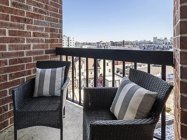 15 N Beacon St #428 — Photo 15