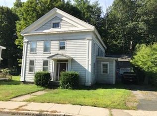 5 Russell Rd, Huntington, MA 01050