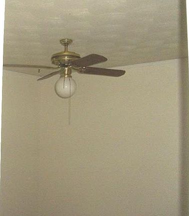 4th image of 1703 Bristol Ct S
