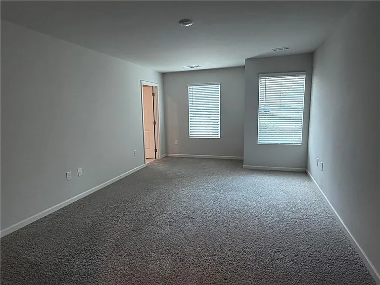 3101 Greyton Dr — Photo 7