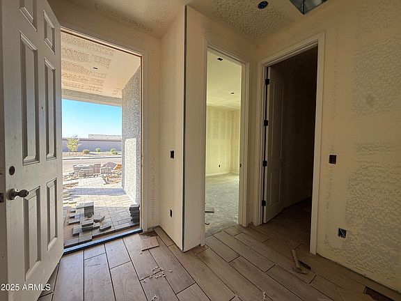 3rd image of 9545 W TAMARISK Avenue