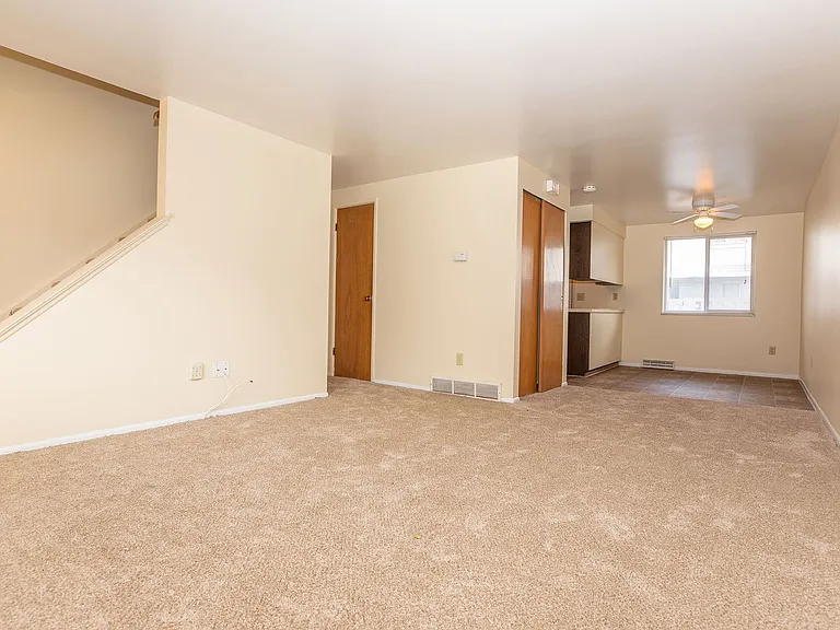 Townhomes at Fairways — Photo 32