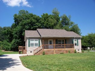 70 Smith St, Sylva, NC 28779