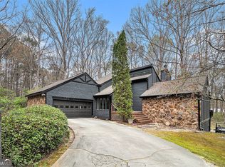 3341 Camelot Way, Loganville, GA 30052