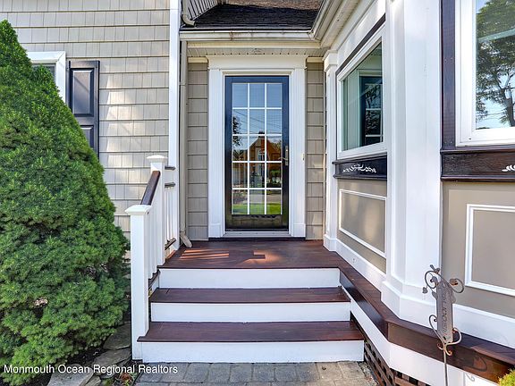 4th image of 221 Osborne Ave