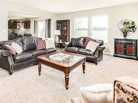 2nd image of 4121 Ryecrest Dr