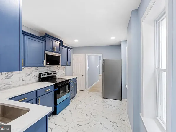 1004 N Spruce St, Wilmington, DE 19801