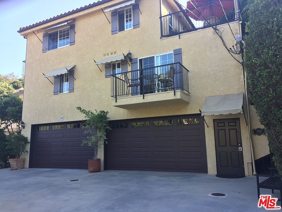 1st image of 3855 Rambla Pacifico APT A