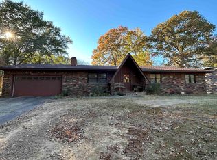 328 Rogers St, Clinton, AR 72031