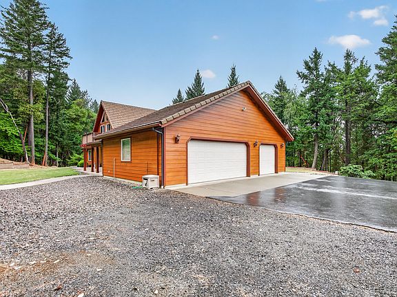4th image of 455 Dutcher Creek Rd