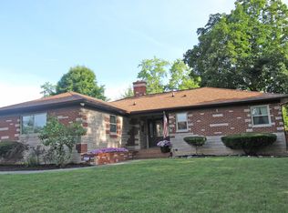 370 W 52nd St, Indianapolis, IN 46208