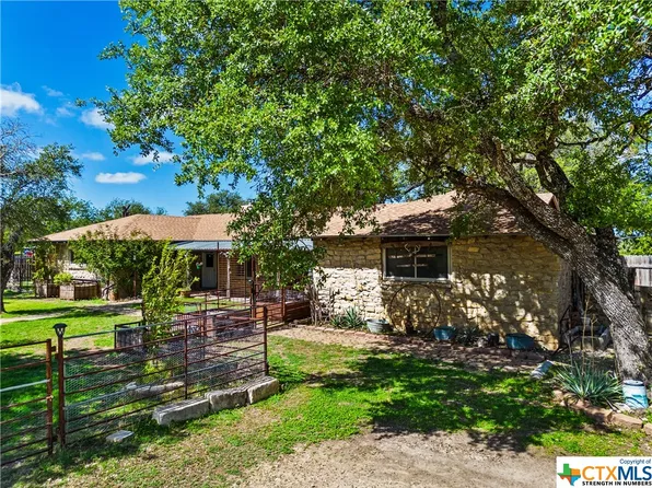 302 County Road 79, Gatesville, TX 76528