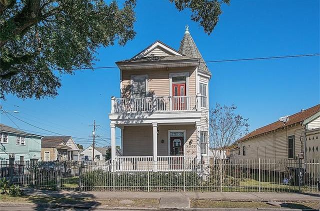 1st image of 4005 Saint Claude Ave