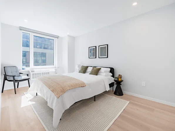 39-26 30th Street 7A image 1 of 5