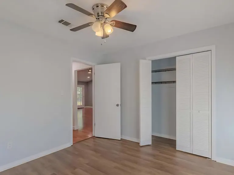 1387 Calcutta Dr — Photo 15